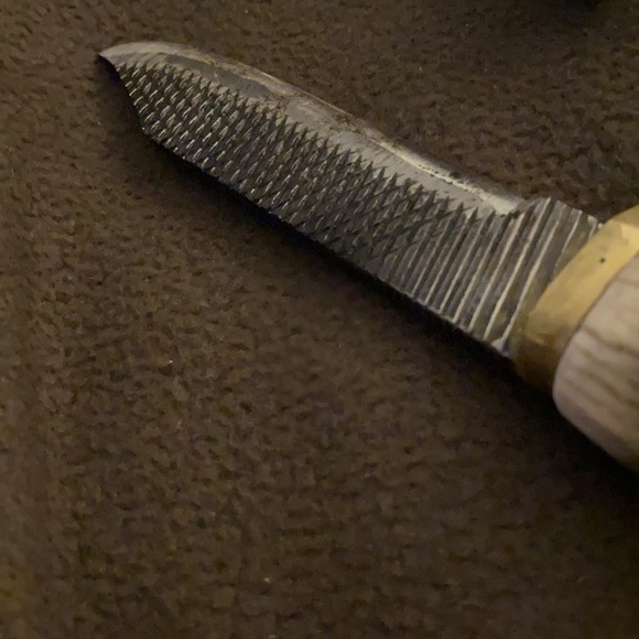 Hand made knife with antler handle!! - Picture 2 of 2